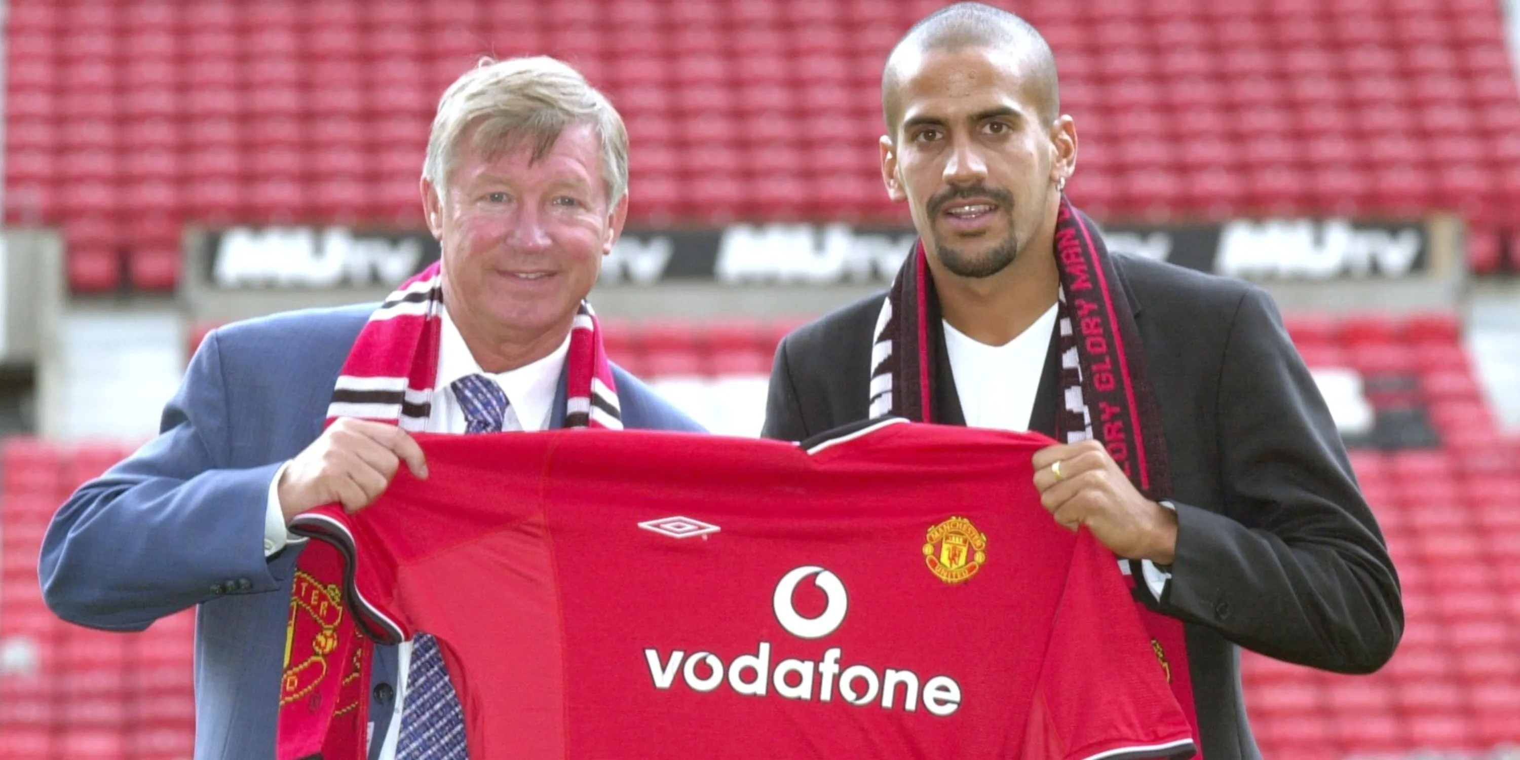 Juan Sebastian Veron thi đấu cho Manchester United