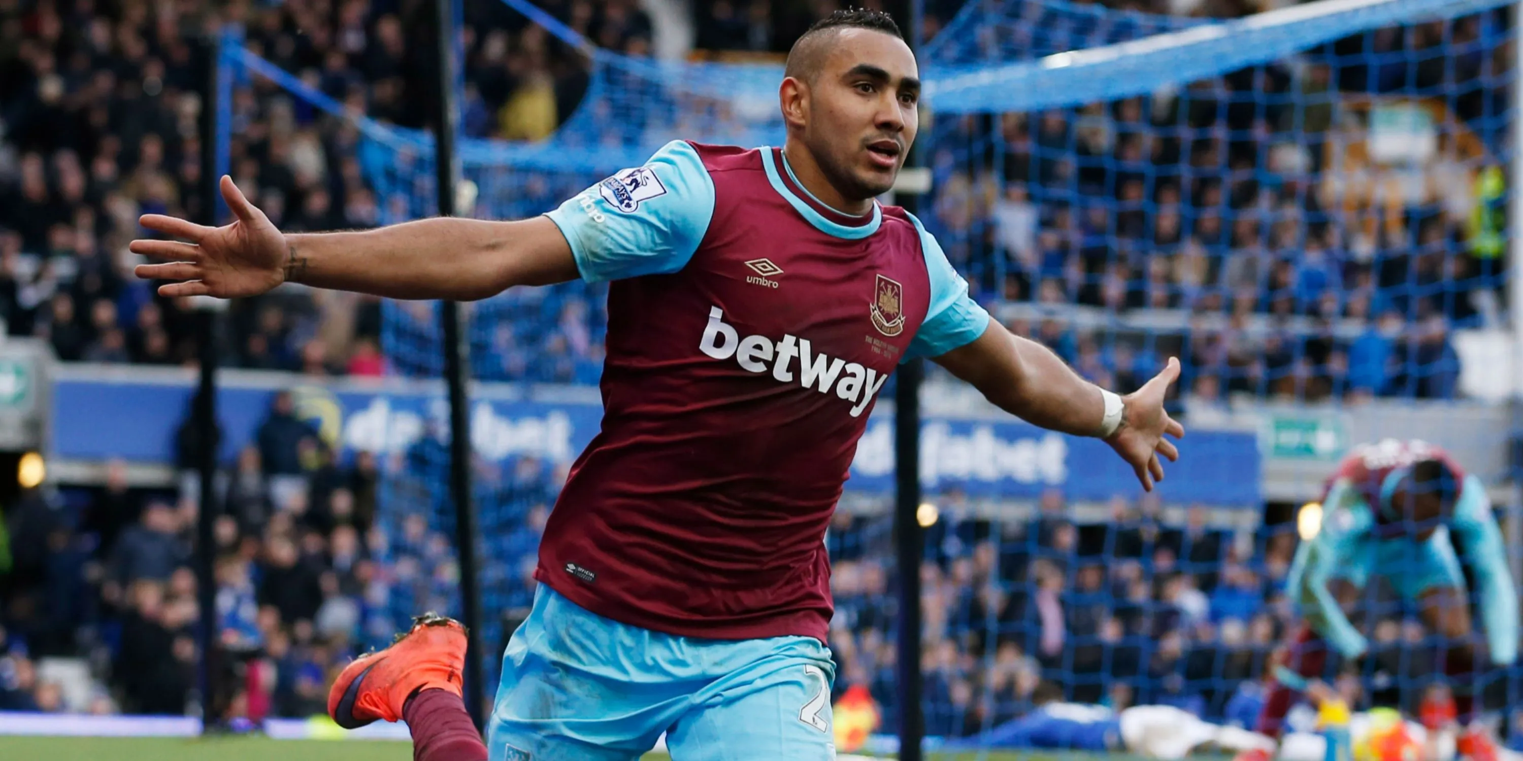 Cựu ngôi sao Dimitri Payet, biểu tượng một thời tại West Ham, đại diện cho những thương vụ chuyển nhượng chất lượng mà CLB theo đuổi.
