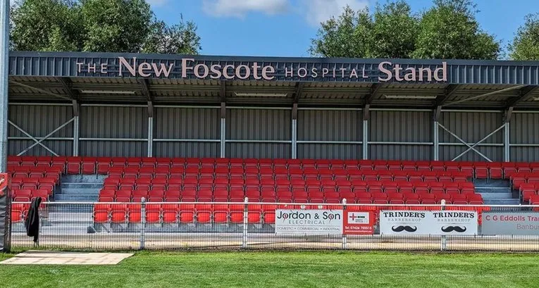 Khán đài mới được xây dựng tại Sân vận động Spencer Stadium, Banbury