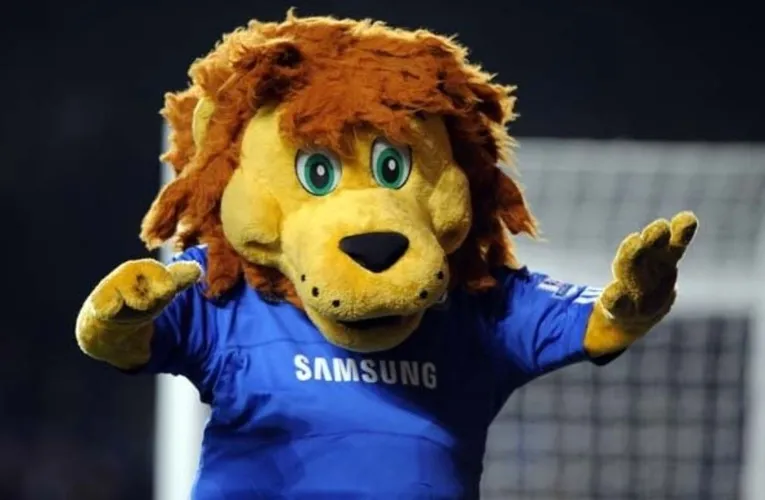 Linh vật Stamford the Lion của câu lạc bộ Chelsea