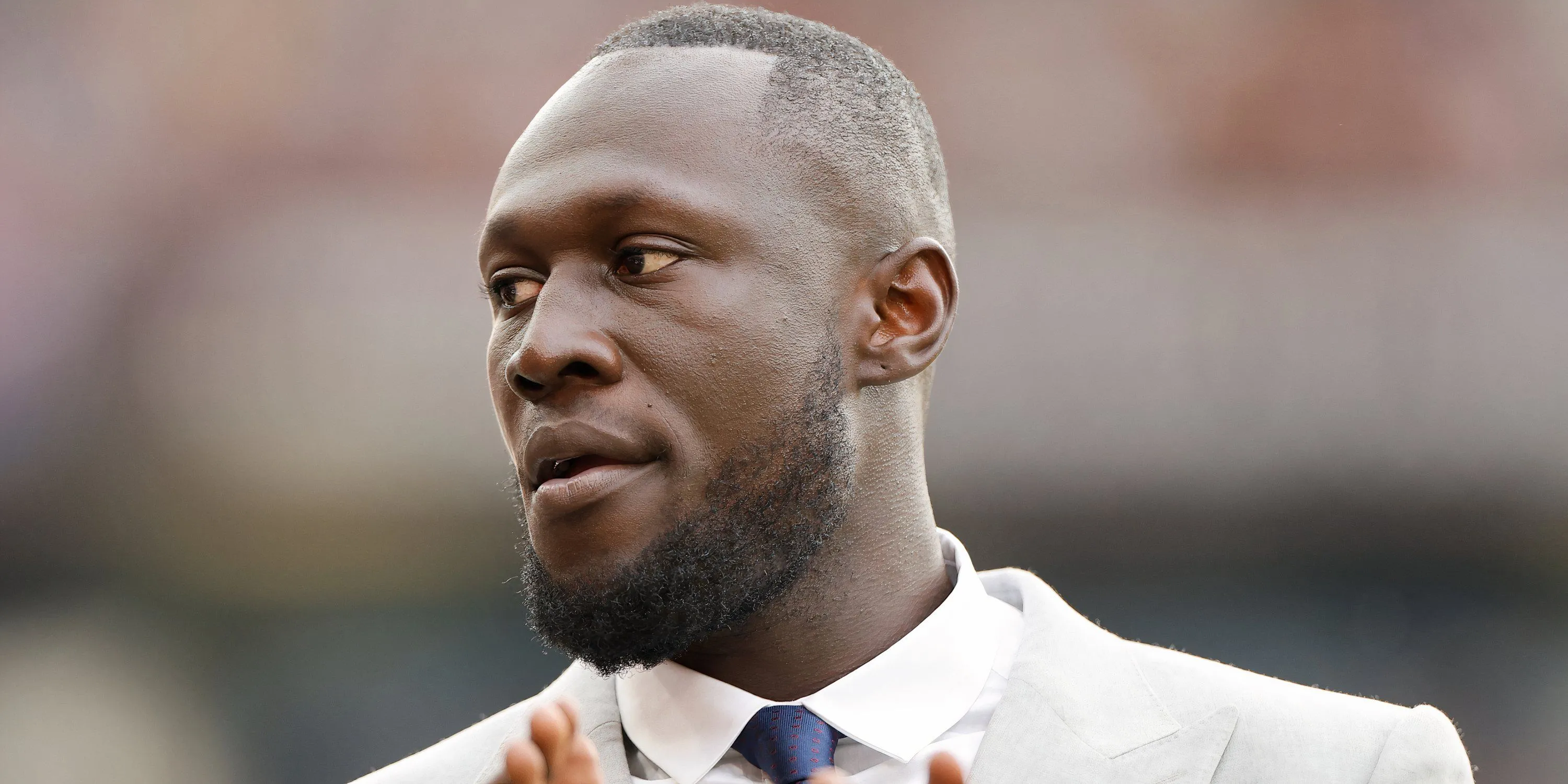 Rapper Stormzy và cầu thủ Wilfried Zaha cùng nhau sở hữu AFC Croydon Athletic
