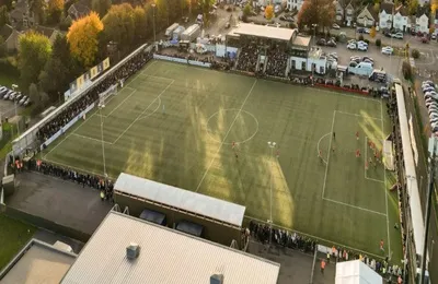 Sân vận động Arbour Park, sân nhà của câu lạc bộ Slough Town FC