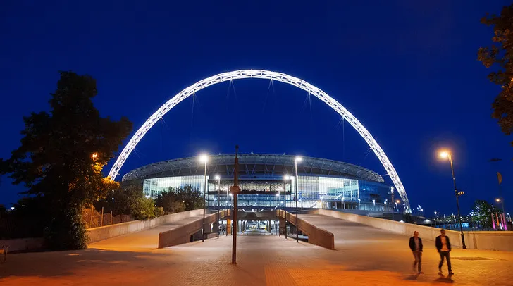 Trải nghiệm khách sạn cao cấp tại sân Wembley – Sự sang trọng đỉnh cao