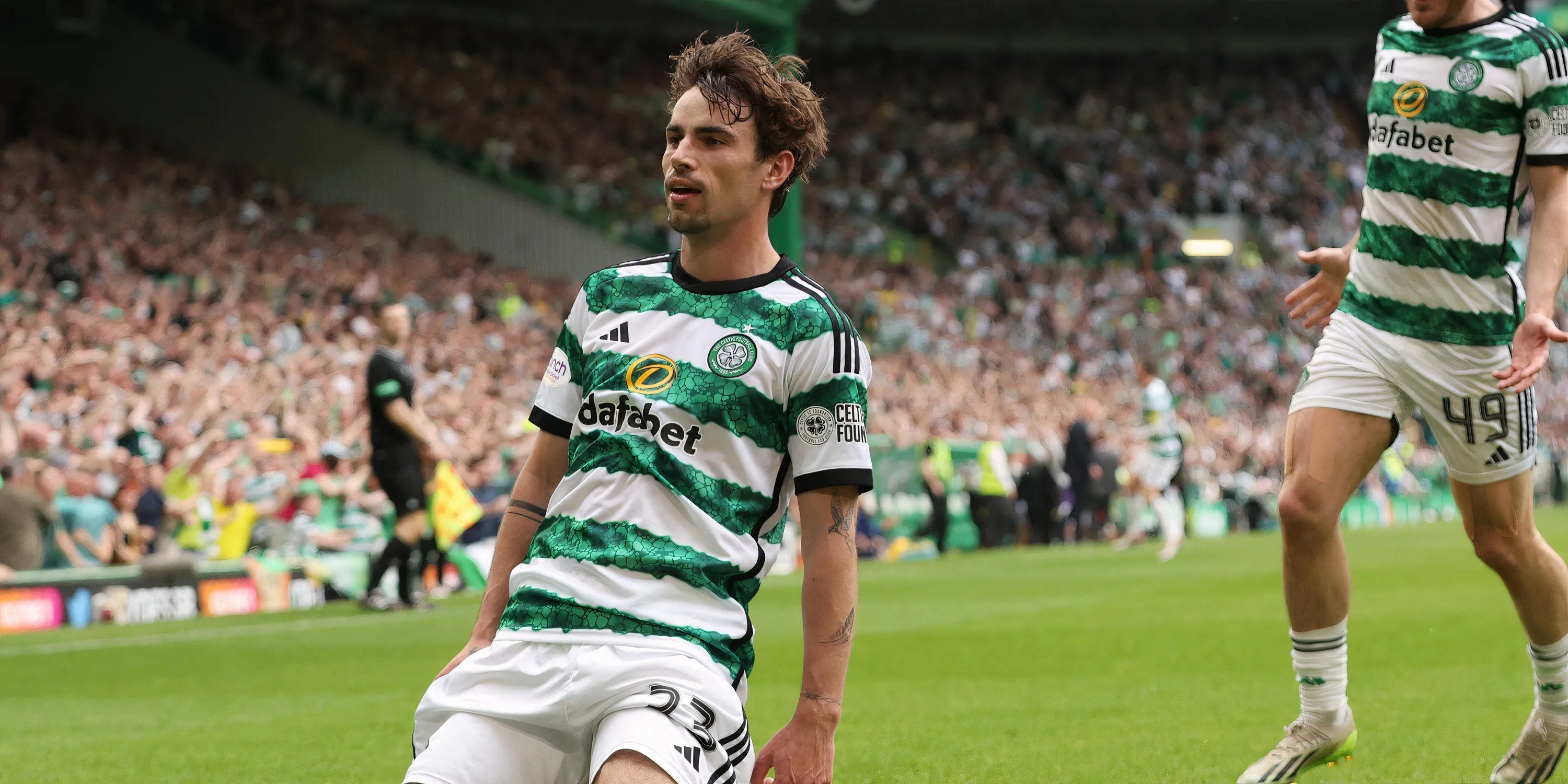 Tiền vệ Matt O'Riley thời còn khoác áo Celtic, ngôi sao được Sunderland nhắm đến