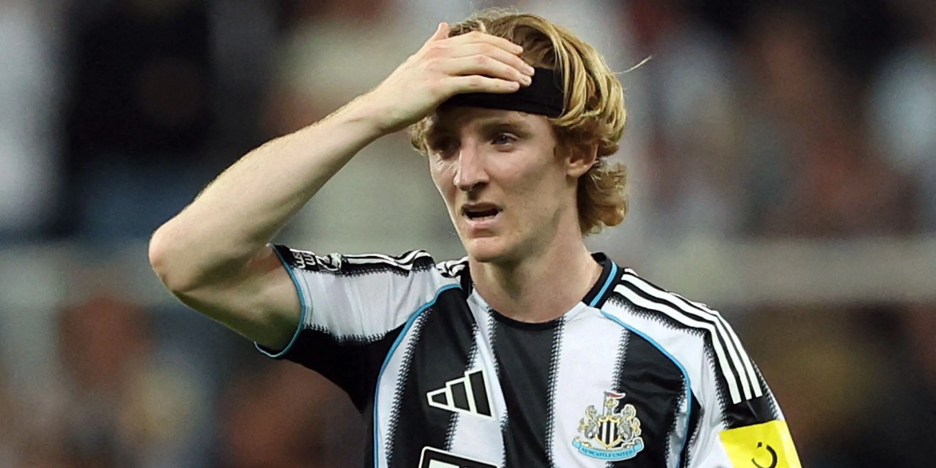 Anthony Gordon, tài năng trẻ của Newcastle United, đang chứng tỏ giá trị vượt trội