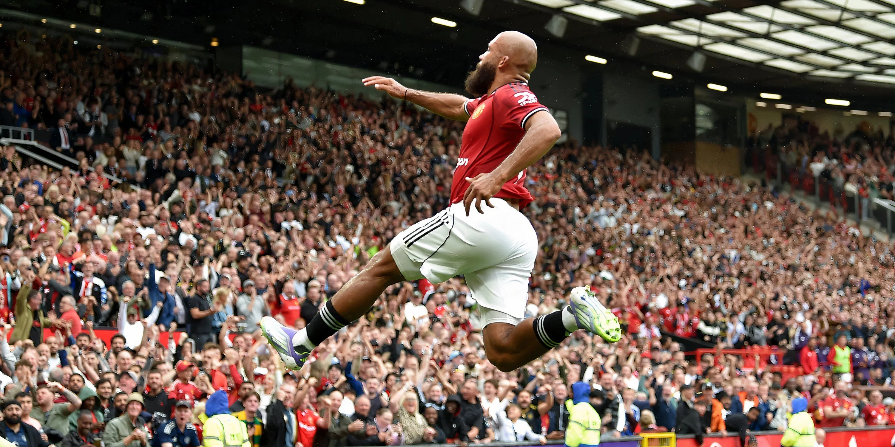 Bryan Mbeumo trong màu áo Manchester United tại Premier League