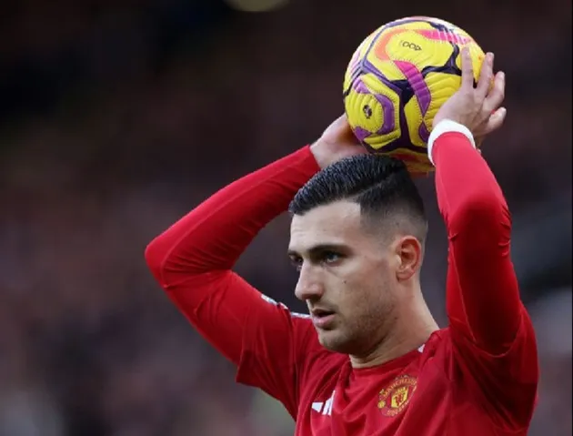 Diogo Dalot phong độ không mấy ấn tượng trong màu áo Man Utd