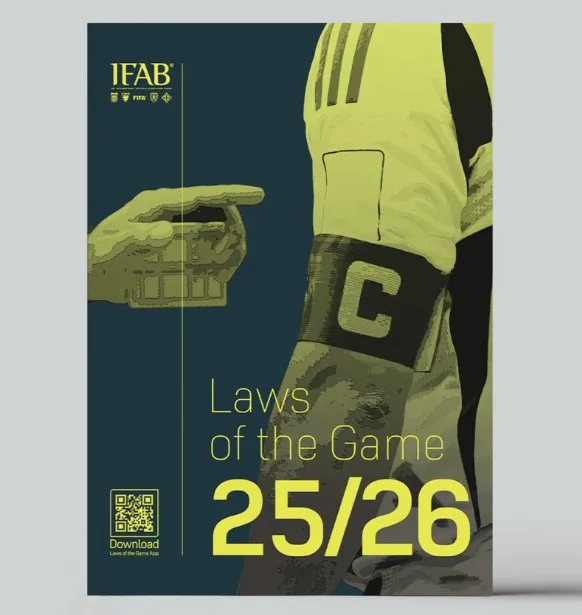 Luật thi đấu do IFAB ban hành và được điều chỉnh theo tình hình thực tiễn hàng năm.