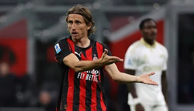 Luka Modric không hài lòng sau trận AC Milan hòa Pisa 2-2 tại San Siro, thể hiện sự thất vọng về cơ hội bỏ lỡ và kết quả trận đấu.